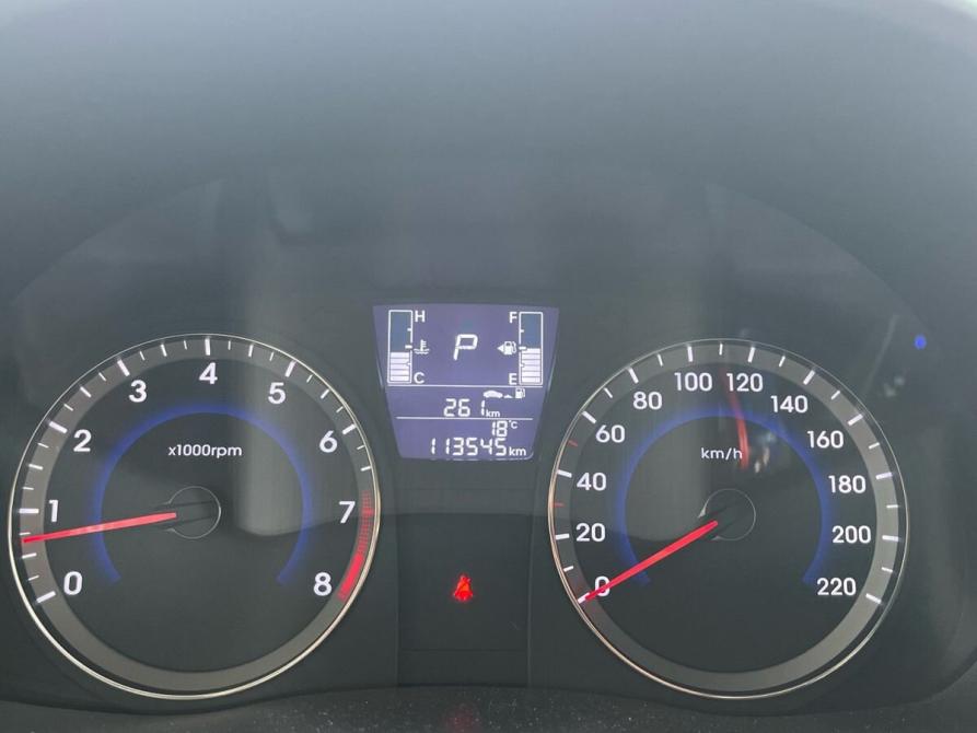 Hyundai Solaris I Рестайлинг Санкт-Петербург  - изображение 5