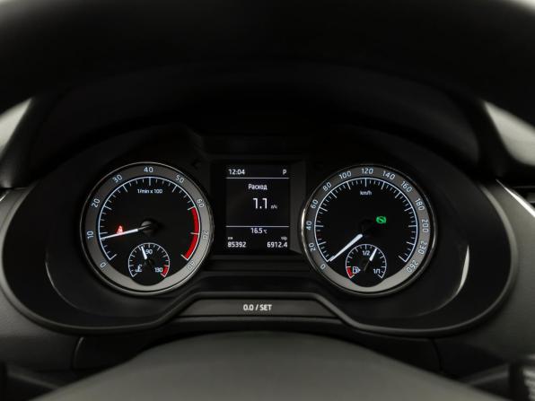 Skoda Octavia III (A7) Рестайлинг с пробегом 2019 года, цена 2 330 000 рублей, 85355 км, лифтбек, Автокод Объявления