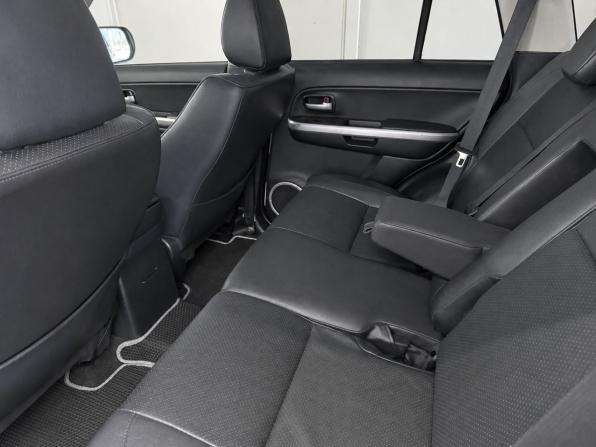 Suzuki Grand Vitara II Рестайлинг 2 с пробегом 2013 года, цена 1 429 000 рублей, 288782 км, внедорожник, Автокод Объявления