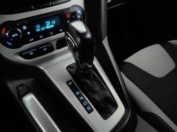 Ford Focus III с пробегом 2012 года, цена 665 000 рублей, 215078 км, седан, Автокод Объявления