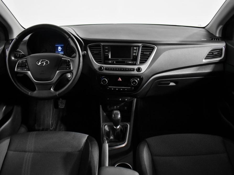 Hyundai Solaris II Санкт-Петербург  - изображение 15