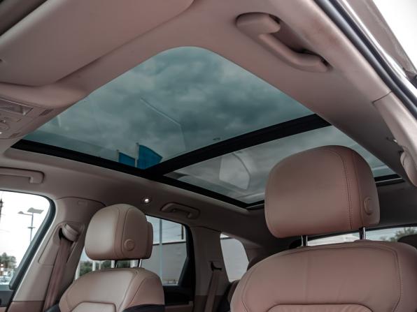 Volkswagen Touareg III с пробегом 2019 года, цена 5 200 000 рублей, 77371 км, внедорожник, Автокод Объявления