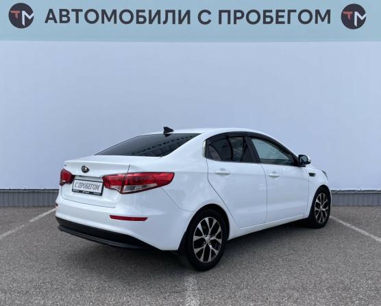 Kia Rio III Рестайлинг с пробегом 2017 года, цена 1 331 400 рублей, 113075 км, седан, Автокод Объявления