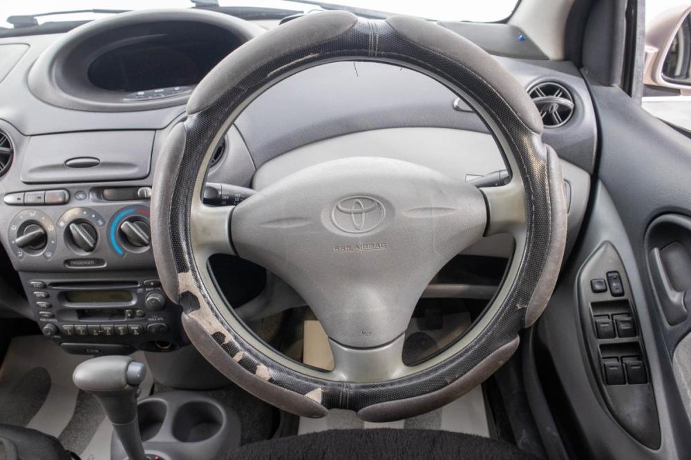 Toyota Vitz I (P10) Барнаул  - изображение 14