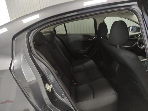 Mazda 3 III (BM) с пробегом 2014 года, цена 970 000 рублей, 208900 км, седан, Автокод Объявления