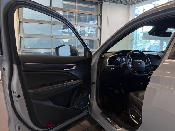 Geely Tugella I Рестайлинг с пробегом 2023 года, цена 2 990 000 рублей, 72256 км, внедорожник, Автокод Объявления