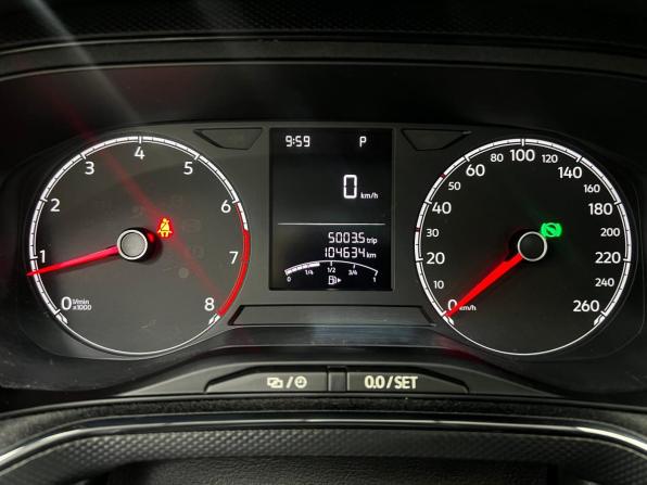Volkswagen Polo VI с пробегом 2021 года, цена 1 599 000 рублей, 104599 км, лифтбек, Автокод Объявления
