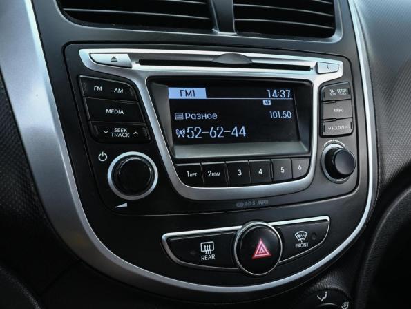 Hyundai Solaris I Рестайлинг с пробегом 2014 года, цена 875 000 рублей, 174573 км, хэтчбек, Автокод Объявления