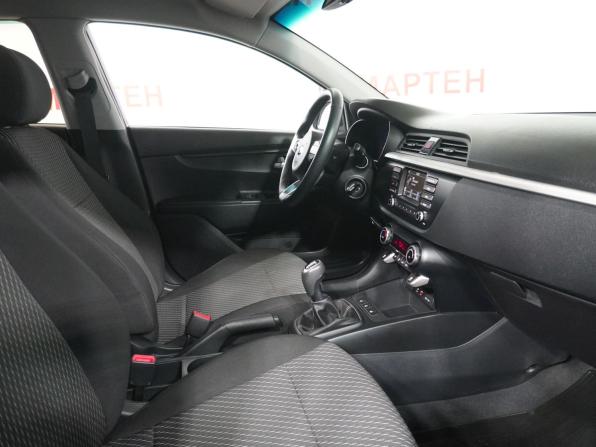 Kia Rio IV с пробегом 2020 года, цена 1 515 000 рублей, 51601 км, хэтчбек, Автокод Объявления