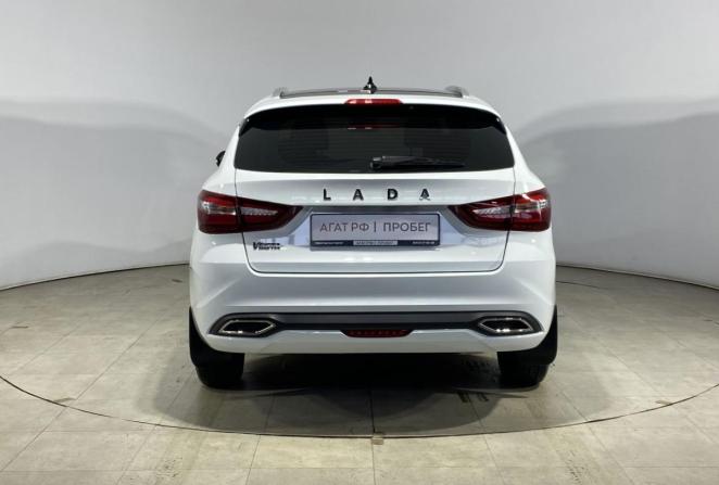 Lada (ВАЗ) Vesta I Рестайлинг (NG) с пробегом 2024 года, цена 1 185 000 рублей, 42127 км, универсал, Автокод Объявления