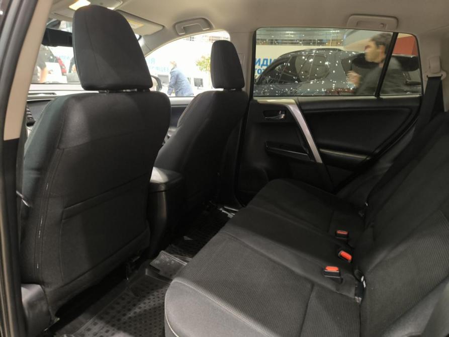 Toyota RAV4 IV (XA40) Рестайлинг Казань  - изображение 15