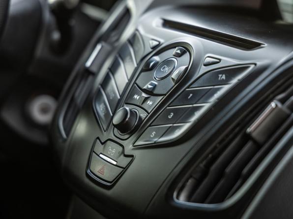 Ford Focus III с пробегом 2013 года, цена 698 000 рублей, 204279 км, седан, Автокод Объявления