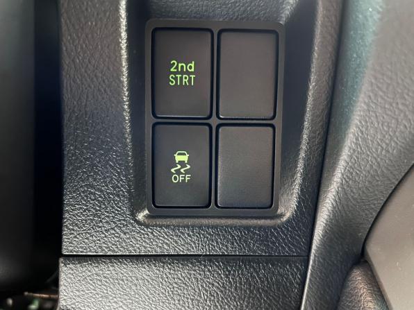 Toyota Land Cruiser Prado 150 Series с пробегом 2013 года, цена 3 500 000 рублей, 141883 км, внедорожник, Автокод Объявления