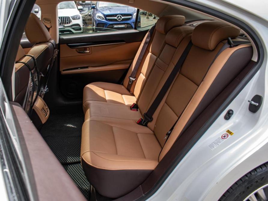 Lexus ES VI Рестайлинг Краснодар  - изображение 9