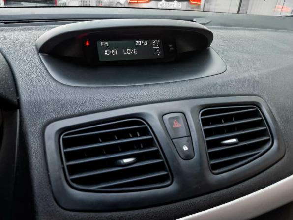 Renault Fluence I с пробегом 2012 года, цена 675 000 рублей, 219305 км, седан, Автокод Объявления