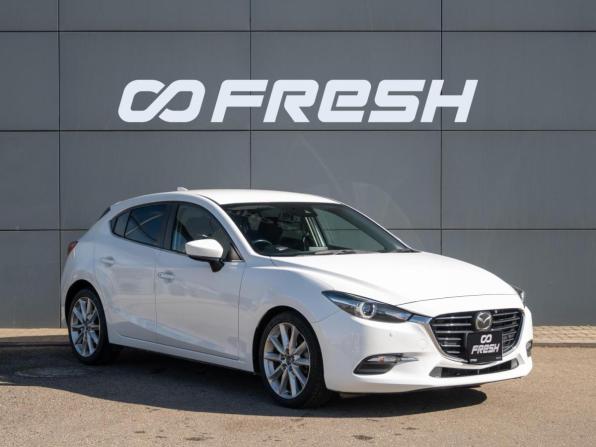 Mazda Axela III Рестайлинг с пробегом 2017 года, цена 1 500 000 рублей, 95139 км, хэтчбек, Автокод Объявления