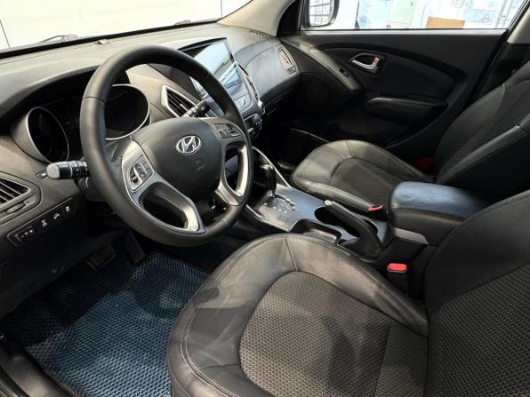 Hyundai ix35 I с пробегом 2012 года, цена 1 120 000 рублей, 251881 км, внедорожник, Автокод Объявления