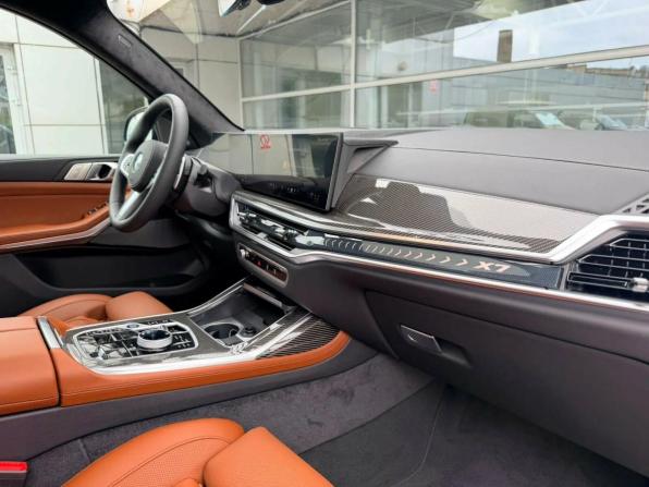 BMW X7 I (G07) Рестайлинг с пробегом 2026 года, цена 17 850 000 рублей, 10 км, внедорожник, Автокод Объявления