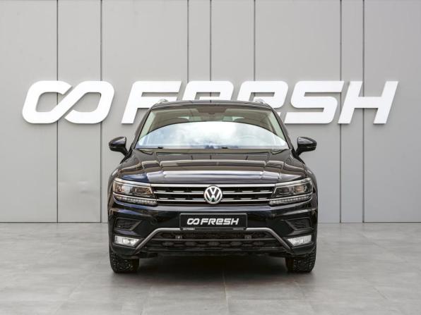 Volkswagen Tiguan II с пробегом 2017 года, цена 2 528 000 рублей, 151953 км, внедорожник, Автокод Объявления