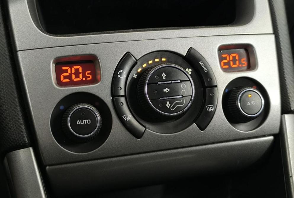 Peugeot 308 I Нижний Новгород  - изображение 17