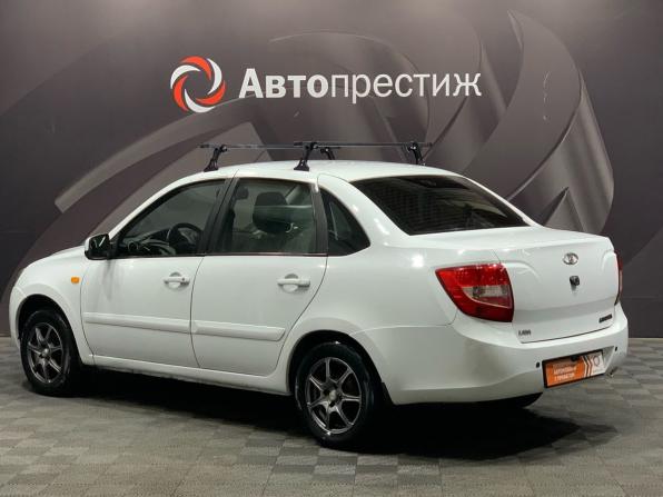 Lada (ВАЗ) Granta I с пробегом 2013 года, цена 399 000 рублей, 133300 км, седан, Автокод Объявления