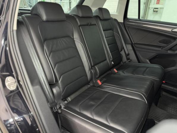 Volkswagen Tiguan II с пробегом 2018 года, цена 2 499 000 рублей, 178565 км, внедорожник, Автокод Объявления