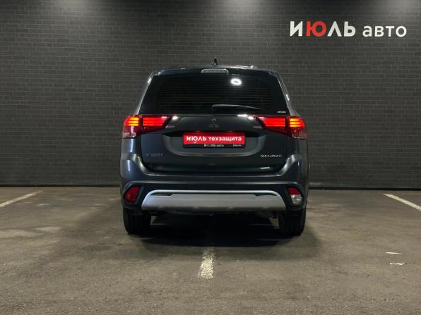 Mitsubishi Outlander III Рестайлинг 3 с пробегом 2018 года, цена 2 150 000 рублей, 126658 км, внедорожник, Автокод Объявления