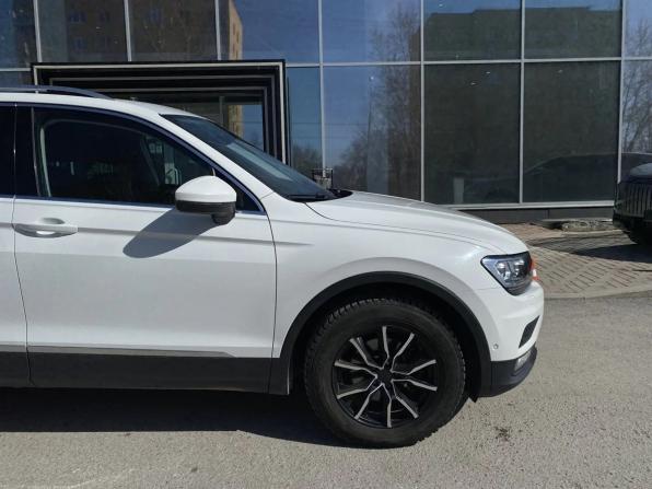 Volkswagen Tiguan II с пробегом 2018 года, цена 2 177 000 рублей, 183174 км, внедорожник, Автокод Объявления