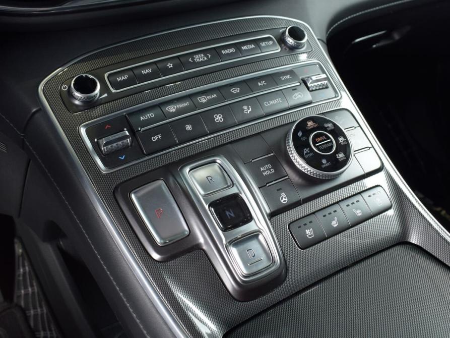 Hyundai Santa Fe IV Рестайлинг Кемерово  - изображение 19