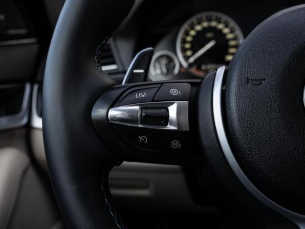 BMW 5 серии VI (F10/F11/F07) с пробегом 2012 года, цена 1 920 000 рублей, 215059 км, седан, Автокод Объявления