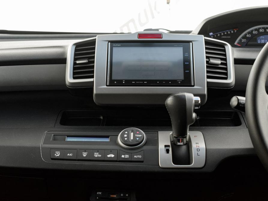 Honda Freed I Рестайлинг 2 Екатеринбург  - изображение 18
