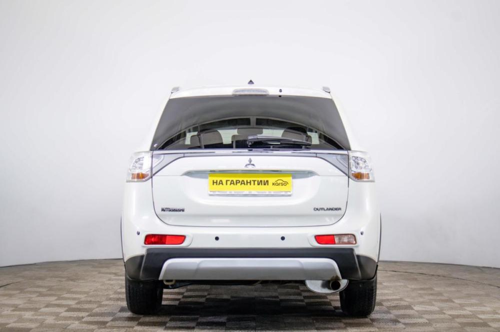 Mitsubishi Outlander III Рестайлинг 2 Пермь  - изображение 6