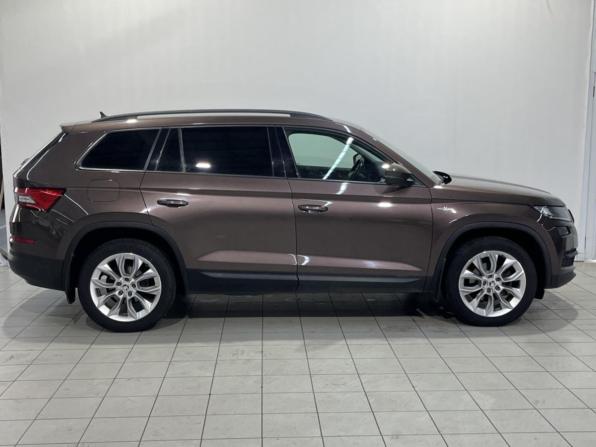 Skoda Kodiaq I с пробегом 2019 года, цена 2 743 900 рублей, 93753 км, внедорожник, Автокод Объявления