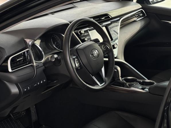 Toyota Camry VIII (XV70) с пробегом 2018 года, цена 2 495 000 рублей, 162693 км, седан, Автокод Объявления
