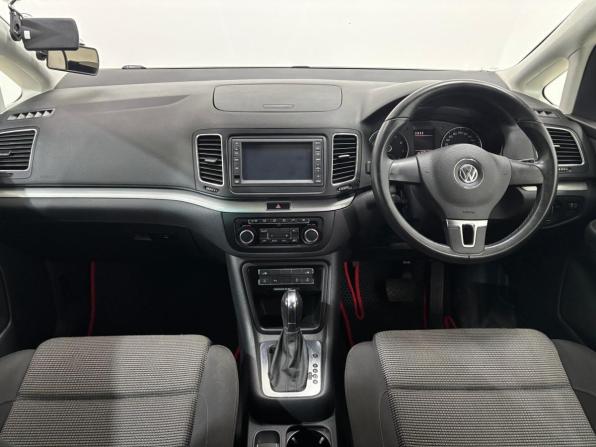 Volkswagen Sharan II с пробегом 2011 года, цена 1 420 000 рублей, 71910 км, минивэн, Автокод Объявления