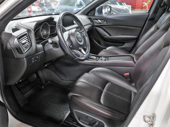 Mazda CX-4 I Рестайлинг с пробегом 2020 года, цена 2 649 000 рублей, 78844 км, внедорожник, Автокод Объявления