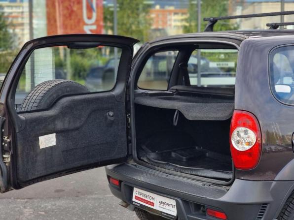 Chevrolet Niva I Рестайлинг с пробегом 2010 года, цена 499 000 рублей, 84832 км, внедорожник, Автокод Объявления