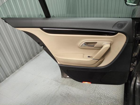 Volkswagen Passat CC I Рестайлинг с пробегом 2012 года, цена 1 050 000 рублей, 220000 км, седан, Автокод Объявления