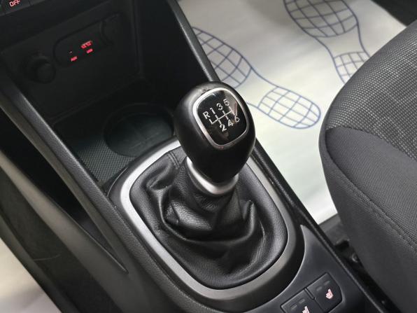 Kia Rio III с пробегом 2015 года, цена 899 000 рублей, 208520 км, седан, Автокод Объявления