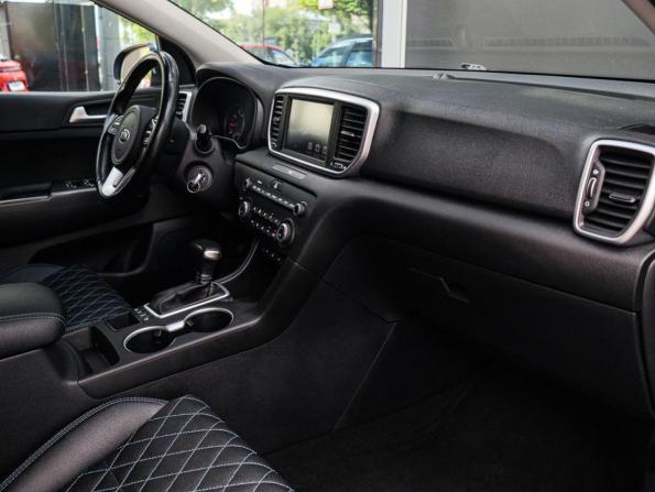 Kia Sportage IV Рестайлинг с пробегом 2020 года, цена 2 719 000 рублей, 61138 км, внедорожник, Автокод Объявления