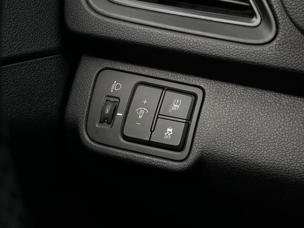 Hyundai Solaris II с пробегом 2017 года, цена 1 167 300 рублей, 137052 км, седан, Автокод Объявления