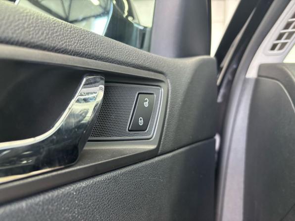Skoda Superb II Рестайлинг с пробегом 2014 года, цена 1 599 000 рублей, 134000 км, лифтбек, Автокод Объявления