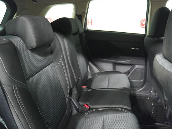 Mitsubishi Outlander III Рестайлинг 3 с пробегом 2021 года, цена 2 499 000 рублей, 119935 км, внедорожник, Автокод Объявления