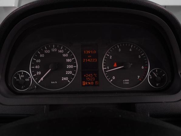 Mercedes-Benz A-Класс II (W169) Рестайлинг с пробегом 2010 года, цена 849 000 рублей, 214223 км, хэтчбек, Автокод Объявления
