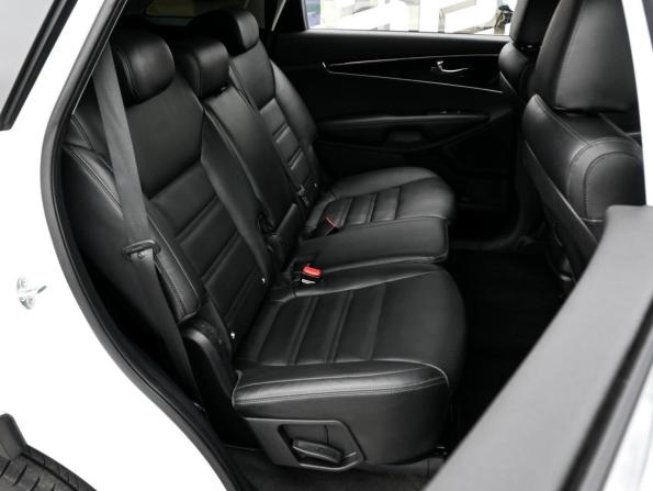 Kia Sorento III Prime Рестайлинг с пробегом 2018 года, цена 2 679 000 рублей, 193585 км, внедорожник, Автокод Объявления