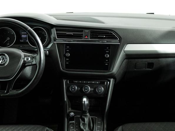Volkswagen Tiguan II с пробегом 2020 года, цена 2 499 700 рублей, 120267 км, внедорожник, Автокод Объявления