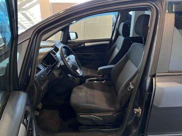 Opel Zafira B Рестайлинг с пробегом 2009 года, цена 522 000 рублей, 234808 км, компактвэн, Автокод Объявления