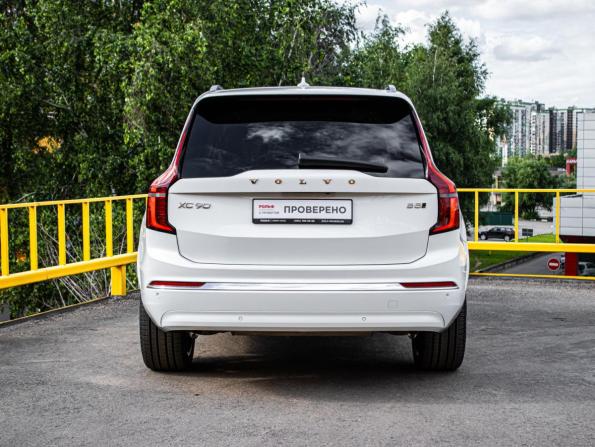Volvo XC90 II Рестайлинг 2 с пробегом 2025 года, цена 7 600 000 рублей, 11606 км, внедорожник, Автокод Объявления