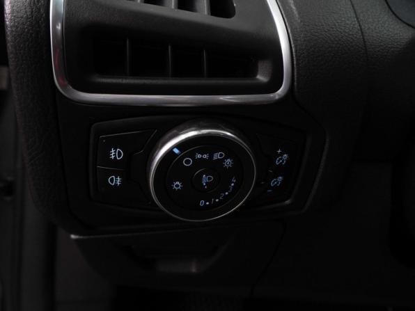 Ford Focus III с пробегом 2013 года, цена 799 000 рублей, 195146 км, универсал, Автокод Объявления