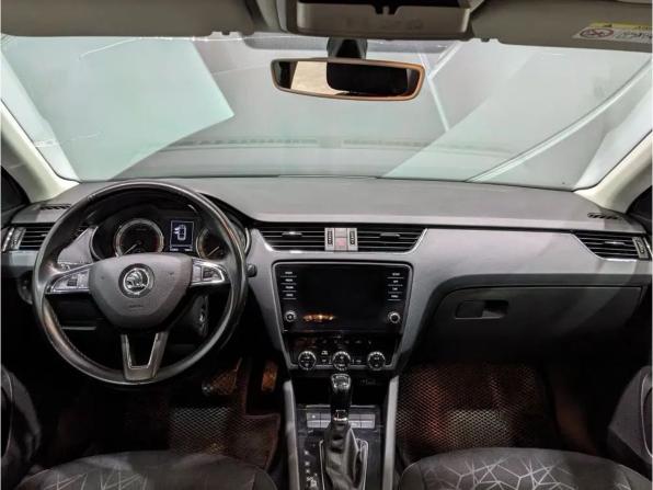 Skoda Octavia III (A7) Рестайлинг с пробегом 2020 года, цена 1 975 000 рублей, 122500 км, лифтбек, Автокод Объявления